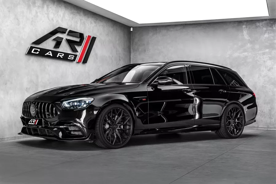 Mercedes-Benz Třídy E Brabus 700PS