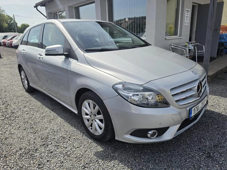 Mercedes-Benz Třídy B 180CDi Navi Parkovací senzory