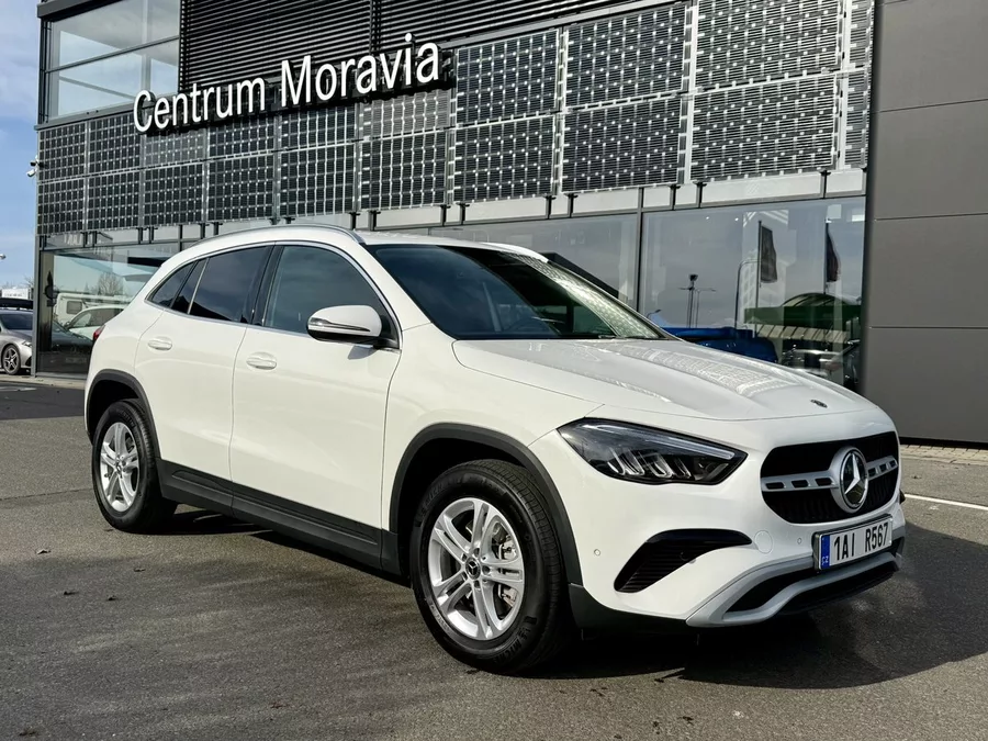 Mercedes-Benz GLA 220 4MATIC