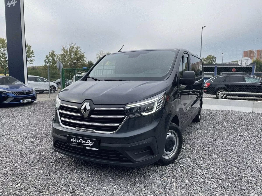 Renault Trafic 2.0 dCi,DPH,6 Míst