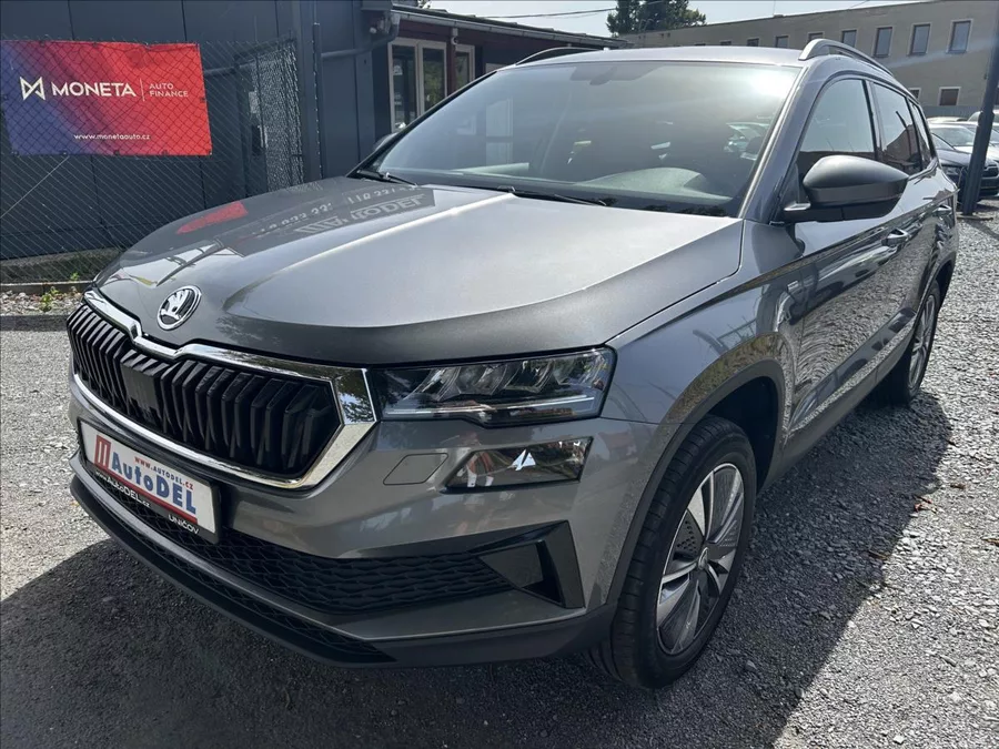 Škoda Karoq 1,0 TSi DPH Kessy,LED,1xMajit