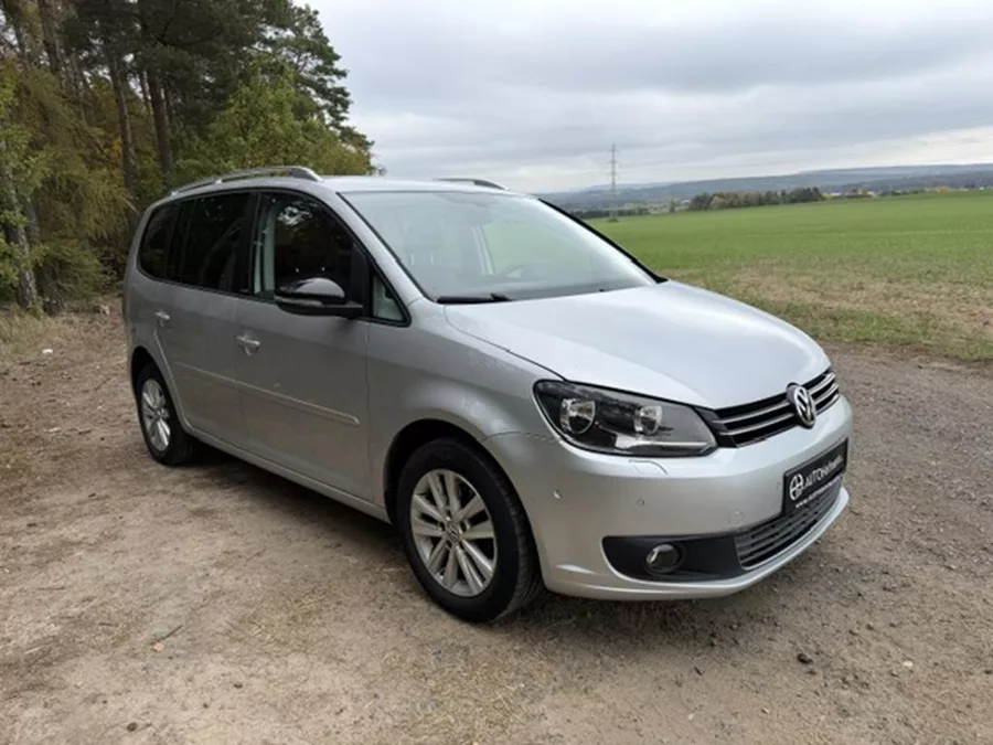 Volkswagen Touran 1,6 TDi BLUEMOTION STYLE