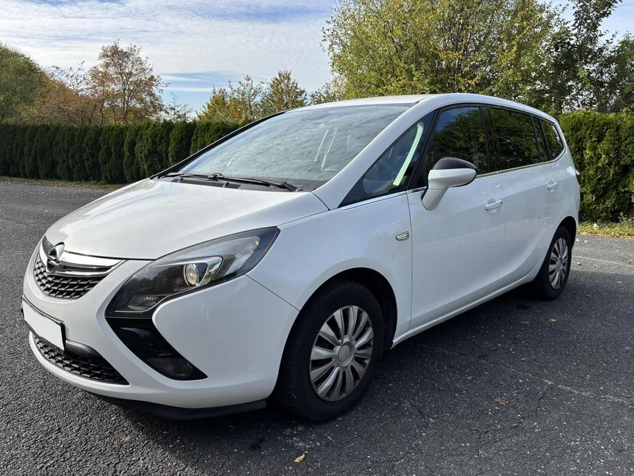 Opel Zafira 1.4 Turbo 103kw Serviska ČR