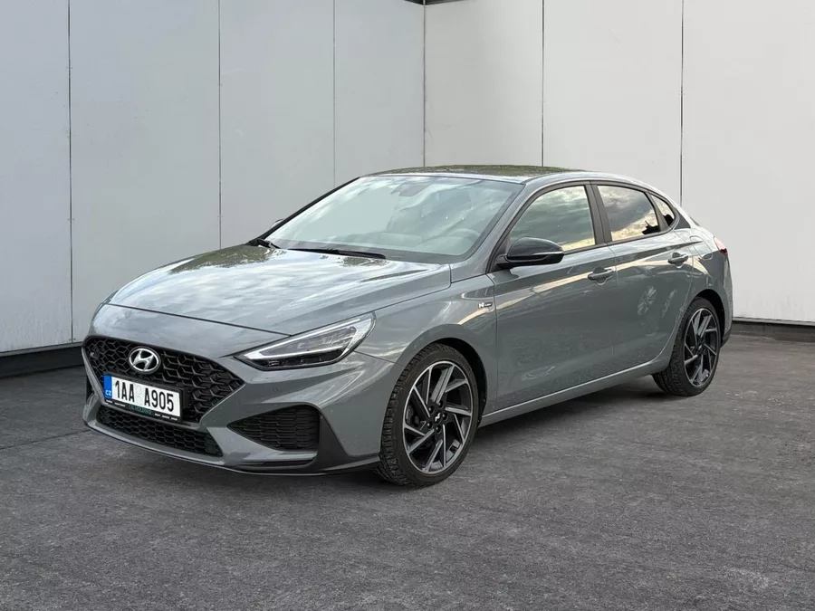 Hyundai i30 N LINE 1.5T-GDI 118kW CZ DPH