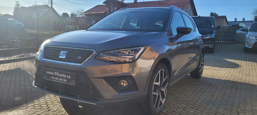 Seat Arona FR 1,5TSi 110kW benzín
