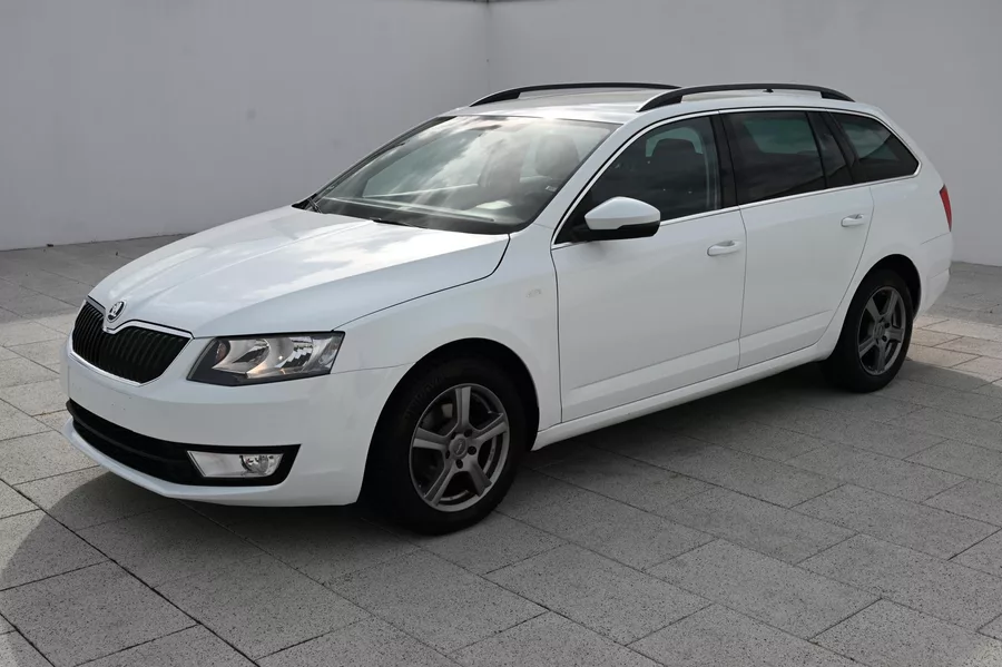 Škoda Octavia 1.6TDI 77KW Edition 4/2015
