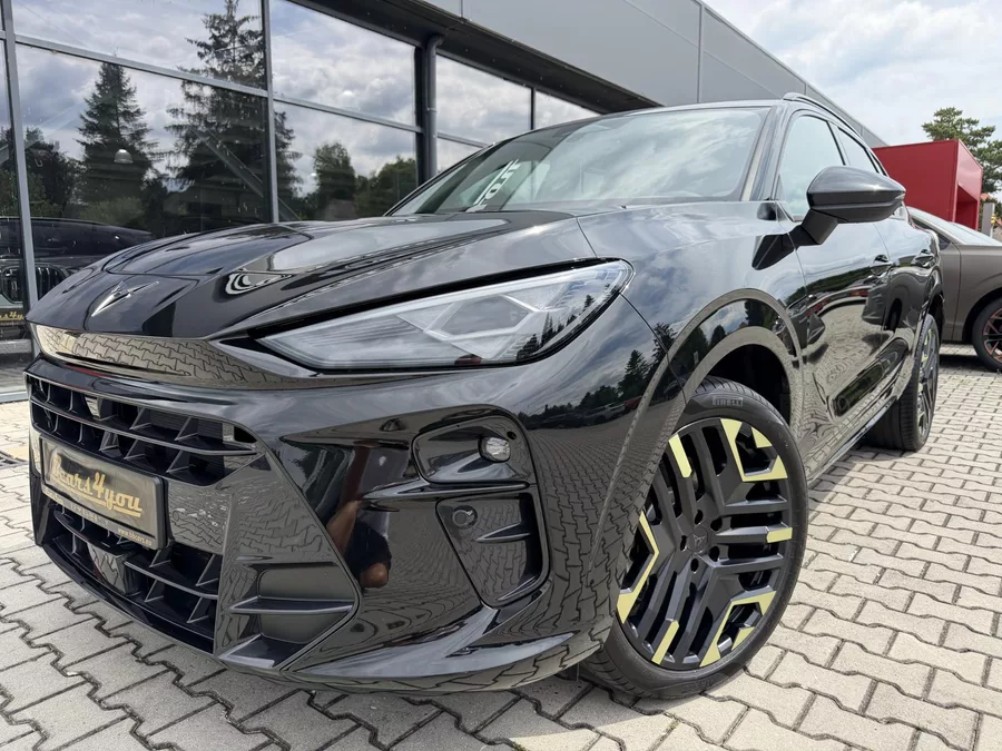 Cupra Terramar 2.0TSI 150kW 4WD TRIBE TZ R20!