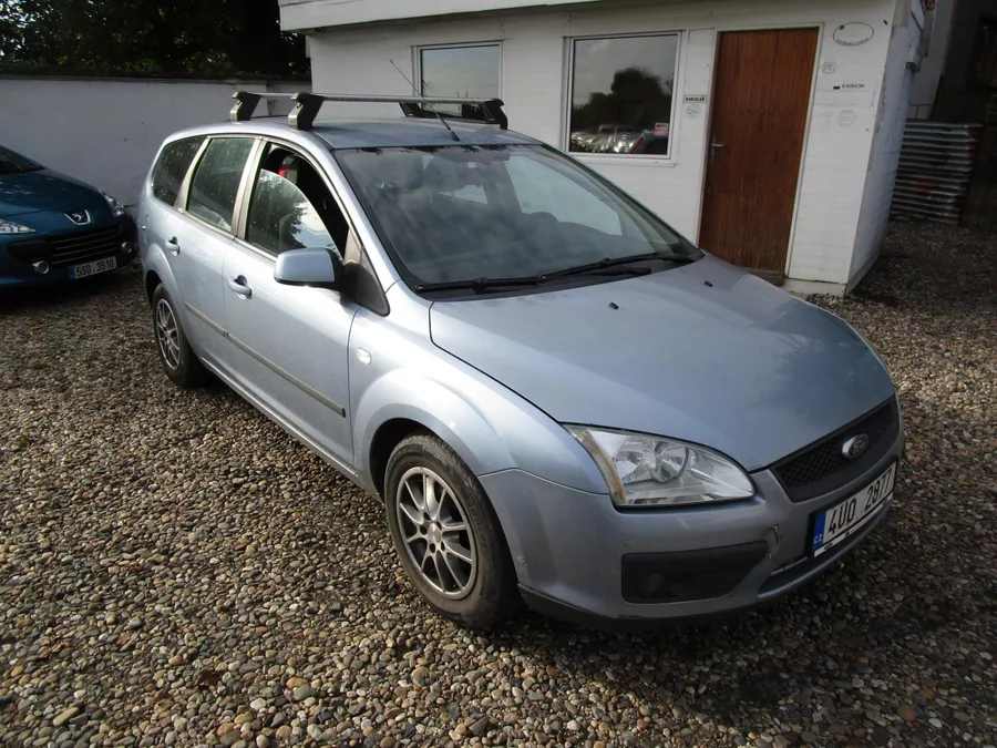 Ford Focus 1,6-74KW-1.MAJITEL-KOUPEN V ČR
