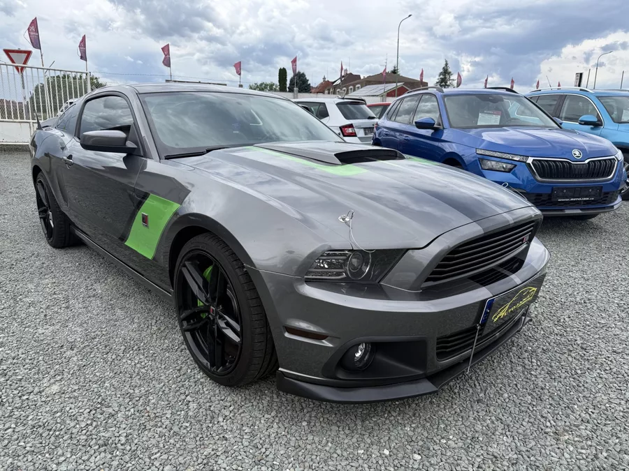 Ford Mustang 3.7 V6