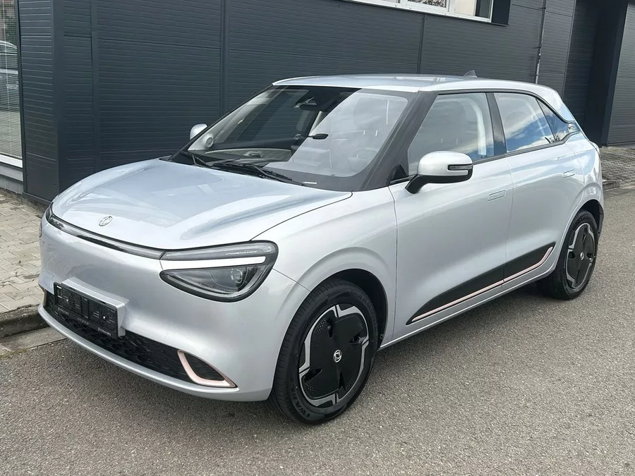 Dongfeng E2