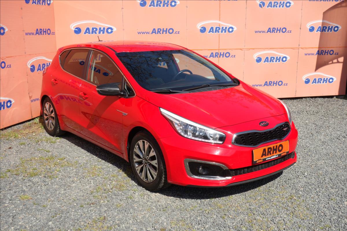 Kia Ceed 1,6 GDi,ČR,1 MAJ.,SERVIS.KN.