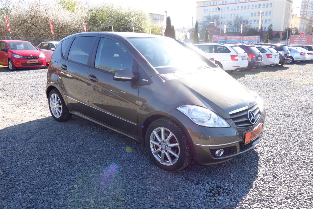 Mercedes-Benz Třídy A 1,7 i,SPECIAL EDITION,AUTOMAT.
