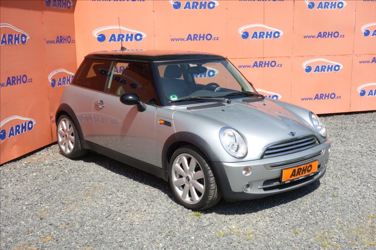 Mini Cooper 1,6 i 85KW,SERVISNÍ KNIHA,AC.