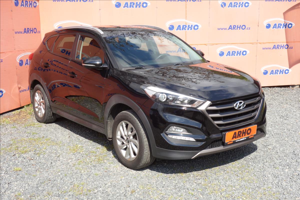 Hyundai Tucson 1,7 CRDi 85KW, ČR, NAVIGACE.