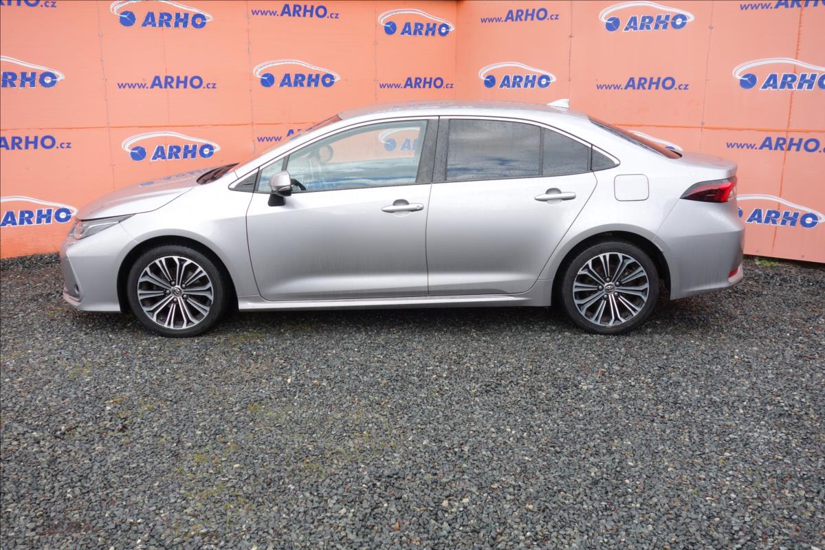 Toyota Corolla 1,6 VVT-i, ČR, 1 MAJ.,COMFORT. - foto 4