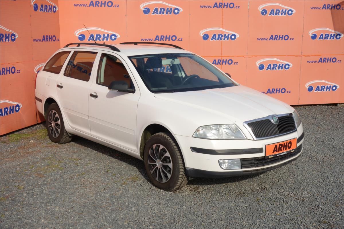 Škoda Octavia 1,6 i 75KW,ČR,1 MAJ.,SERV.KN.