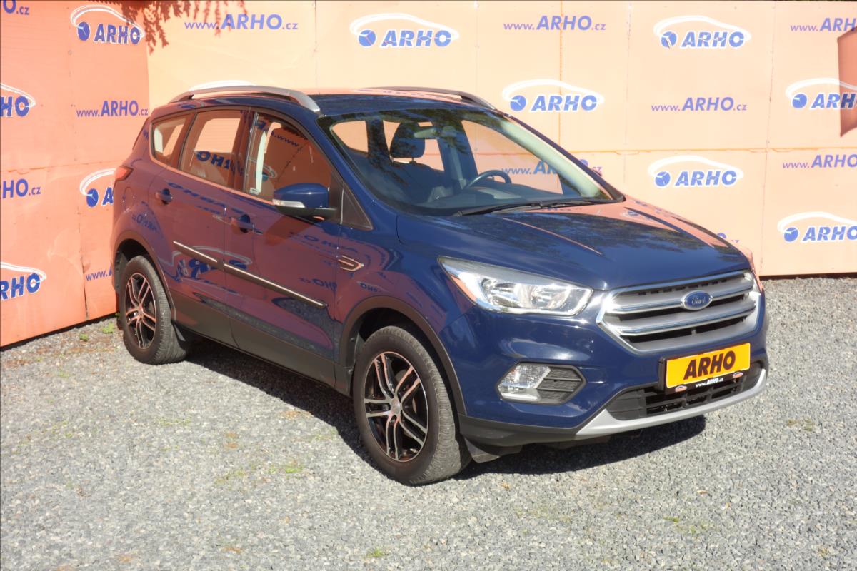 Ford Kuga 1,5 EB, ČR, 1 MAJ., SERVIS.KN.