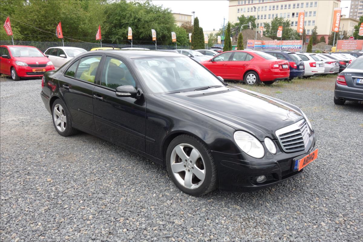 Mercedes-Benz Třídy E 280CDi,ČR,SERV.KN.,4MATIC.