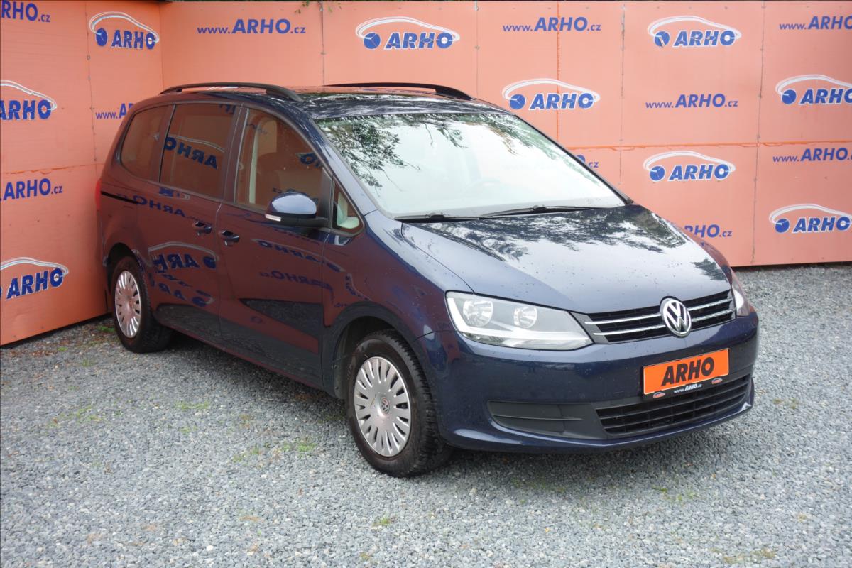Volkswagen Sharan 2,0 TDi 100KW,PANORAMA,7 MÍST.