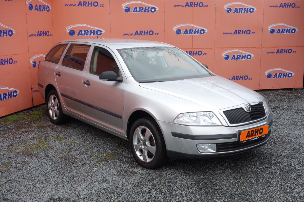 Škoda Octavia 1,8 TSi, ČR, 1 MAJ., SERV.KN.