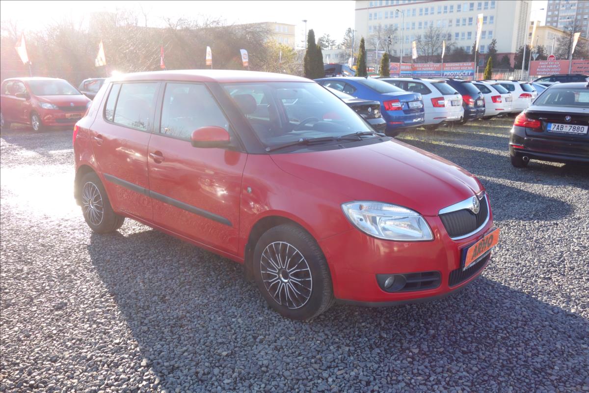 Škoda Fabia 1,2 i,ČR,2 MAJ.,SERV.KN.,KLIMA