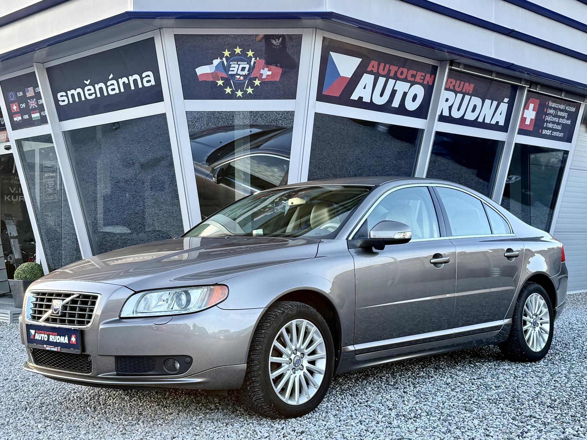 Volvo S80 2,5 Turbo 147kW 1.Majitel ČR