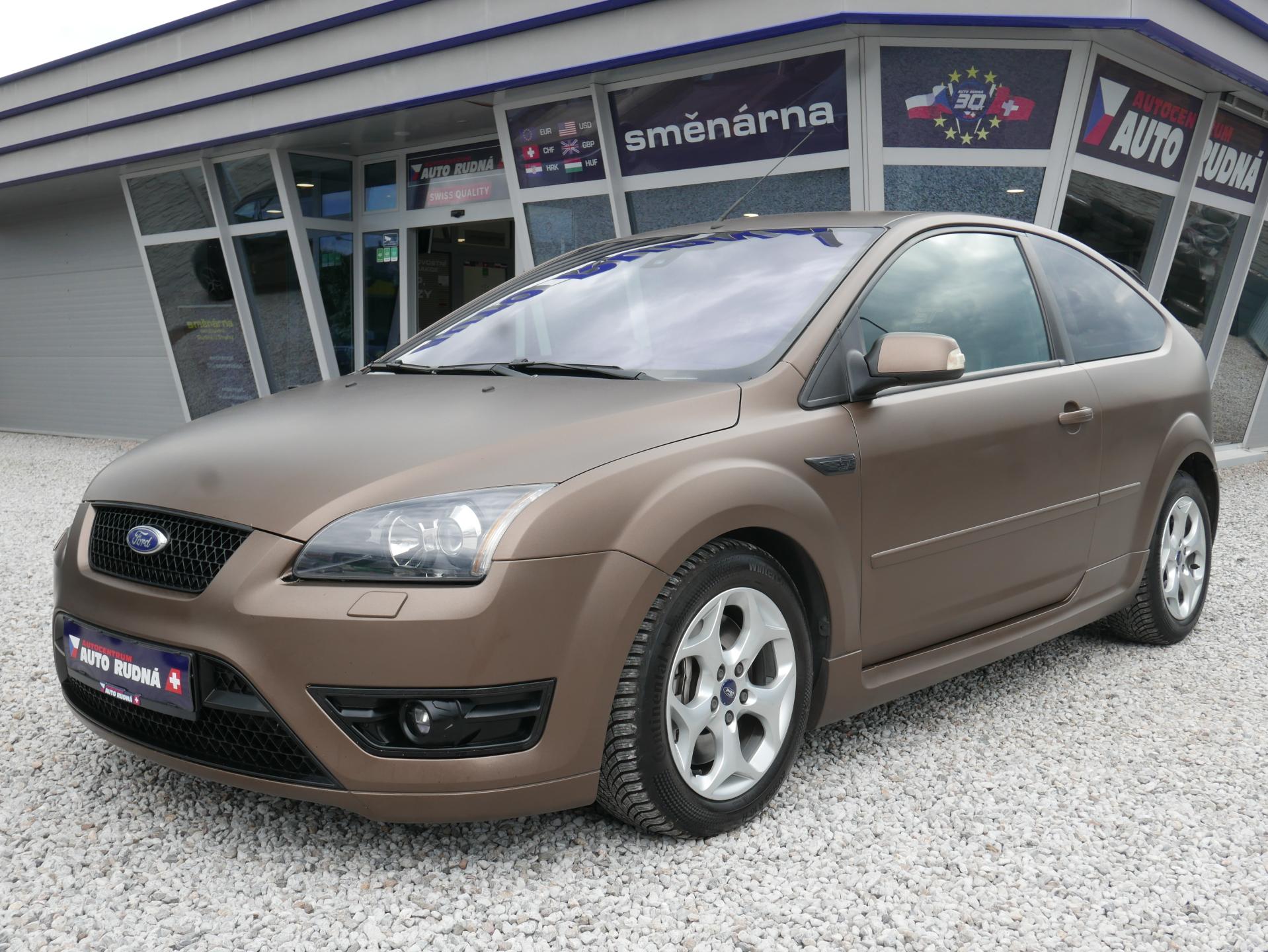 Ford Focus 2,5 ST Black Edition