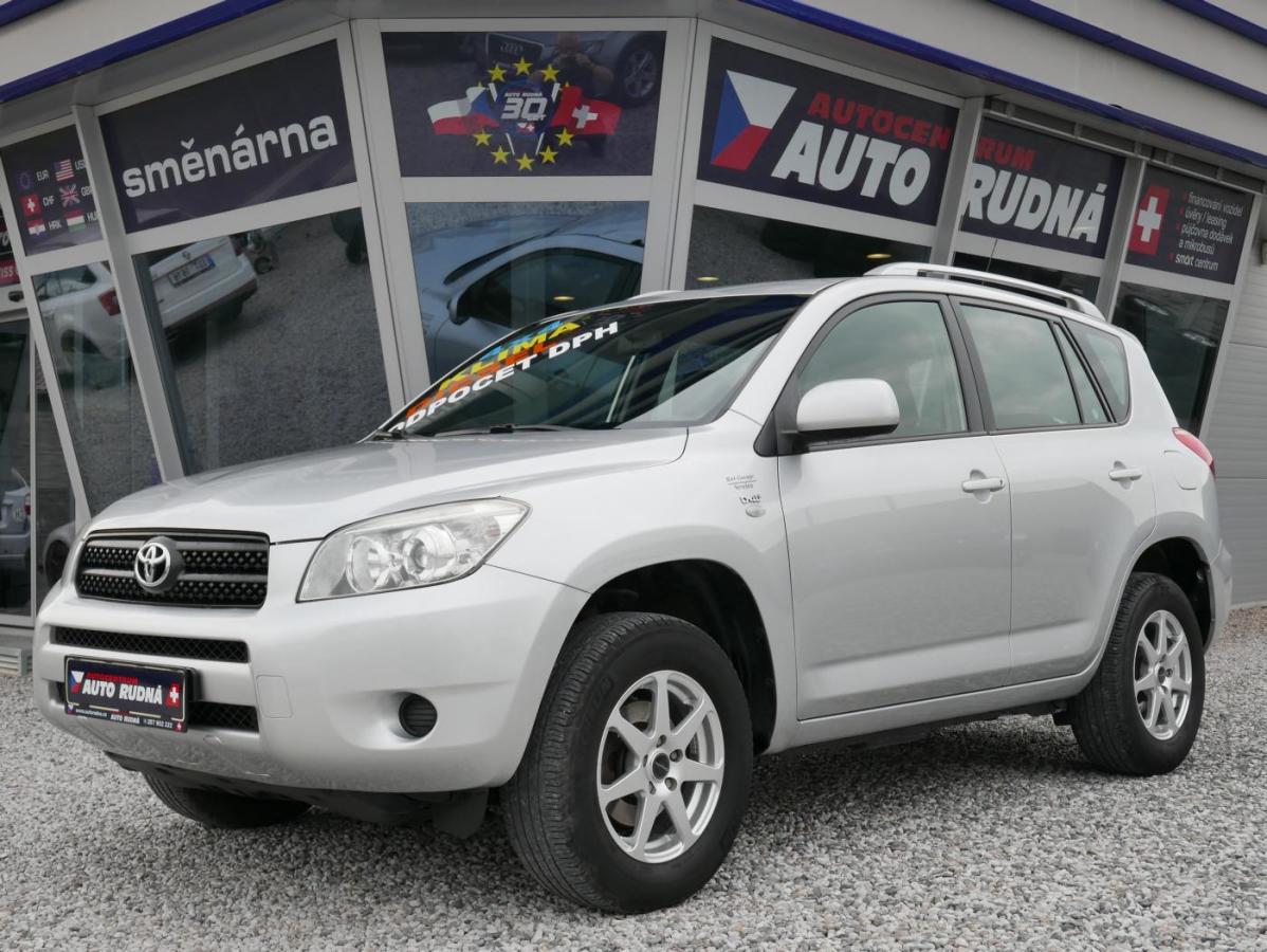Toyota RAV4 2,2 D-4D Terra 4x4