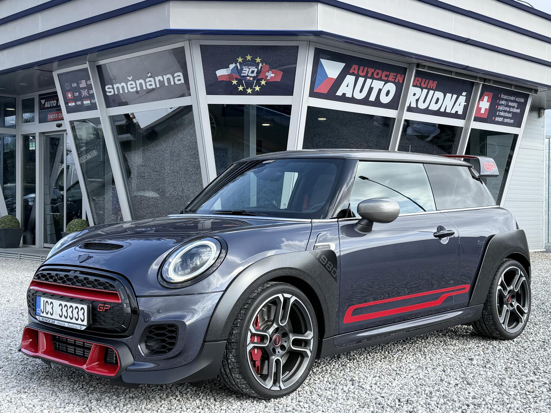 Mini Cooper S 2,0i John Cooper Works GP !