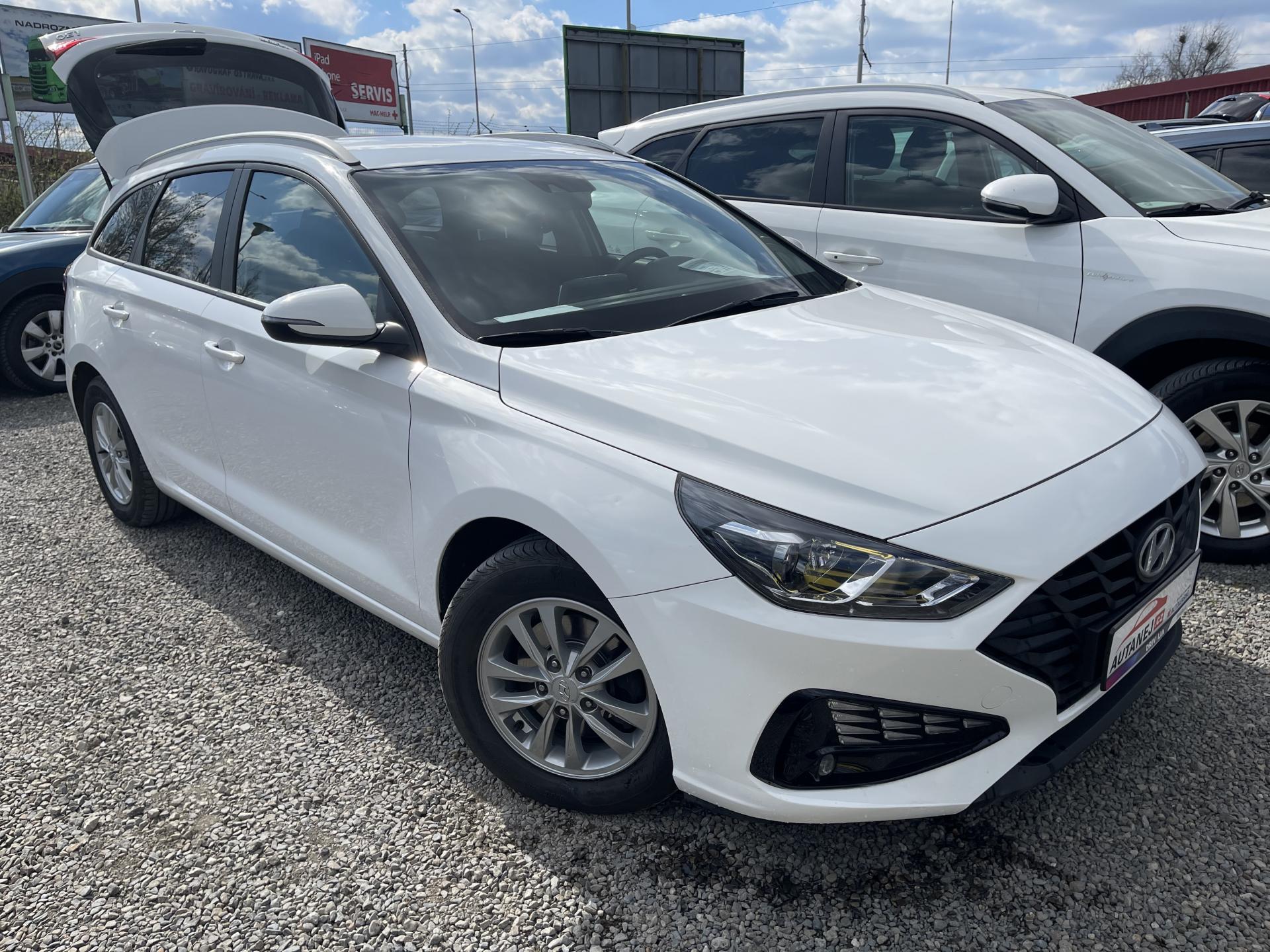 Hyundai I30 1.6 CRDi NEHAVAROVÁNO-NAVI-ČR!