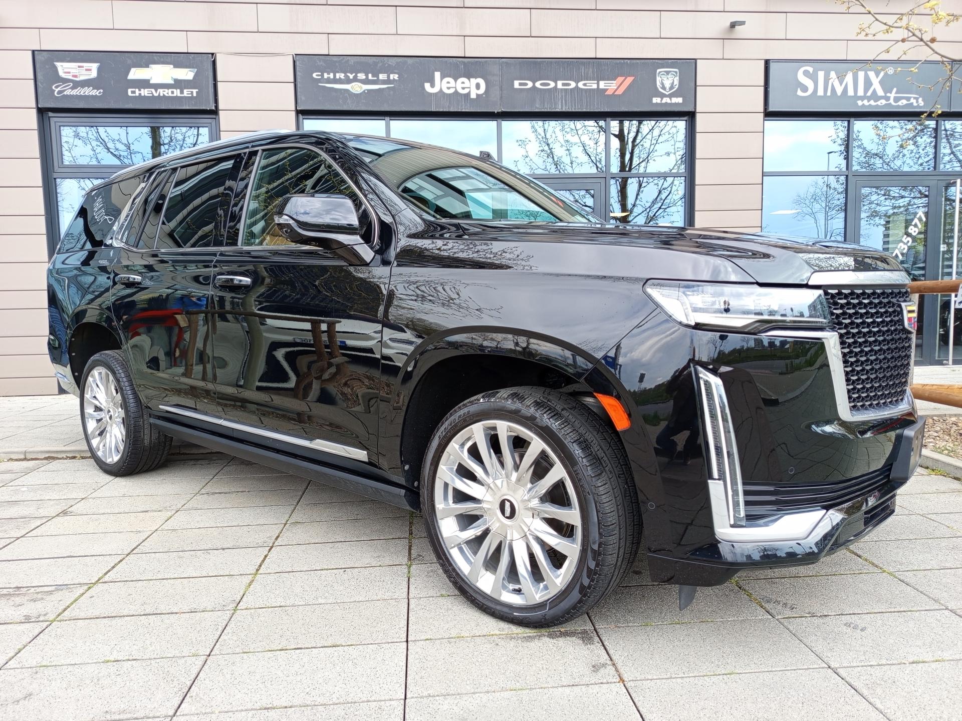 Cadillac Escalade Platinum 600,noční vidění,AKG
