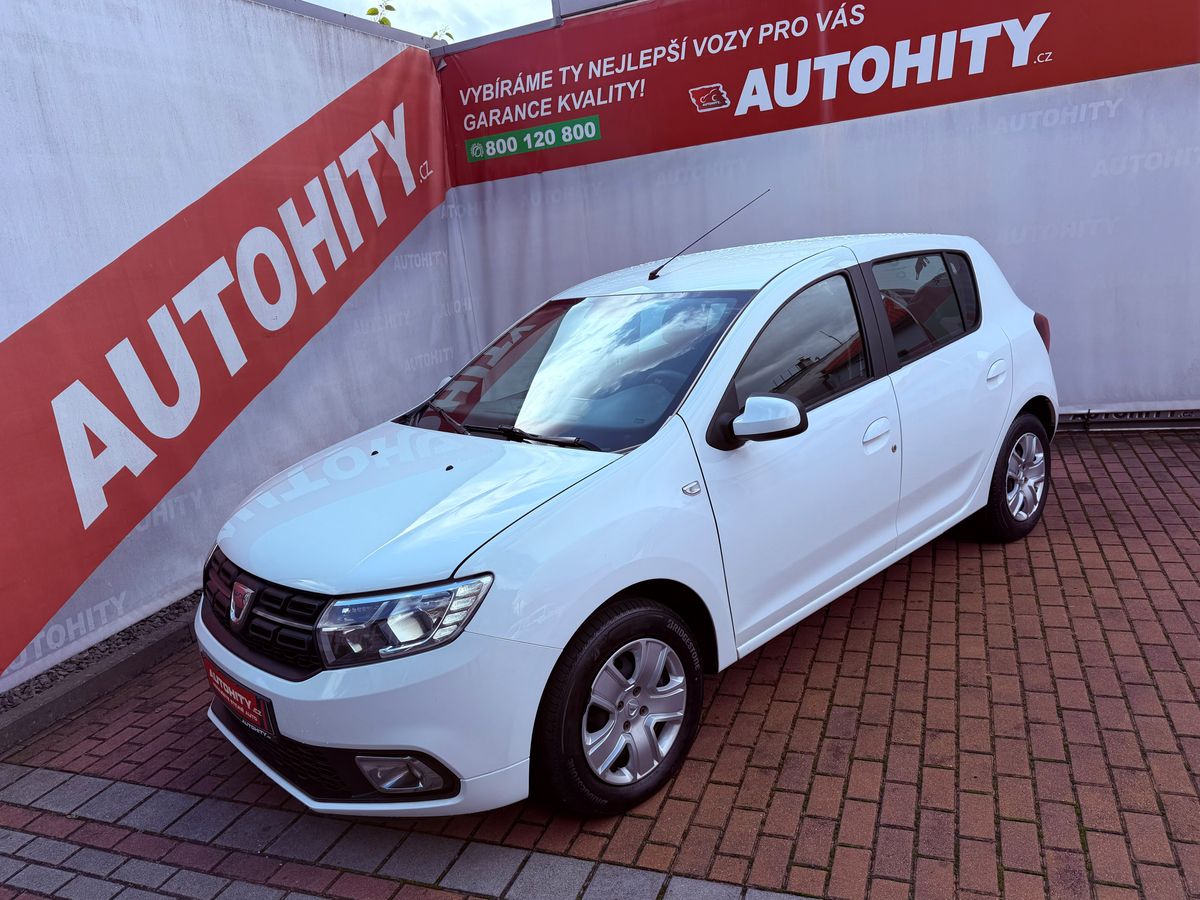 Dacia Sandero 1.0 SCe Access, ČR, 1.Maj