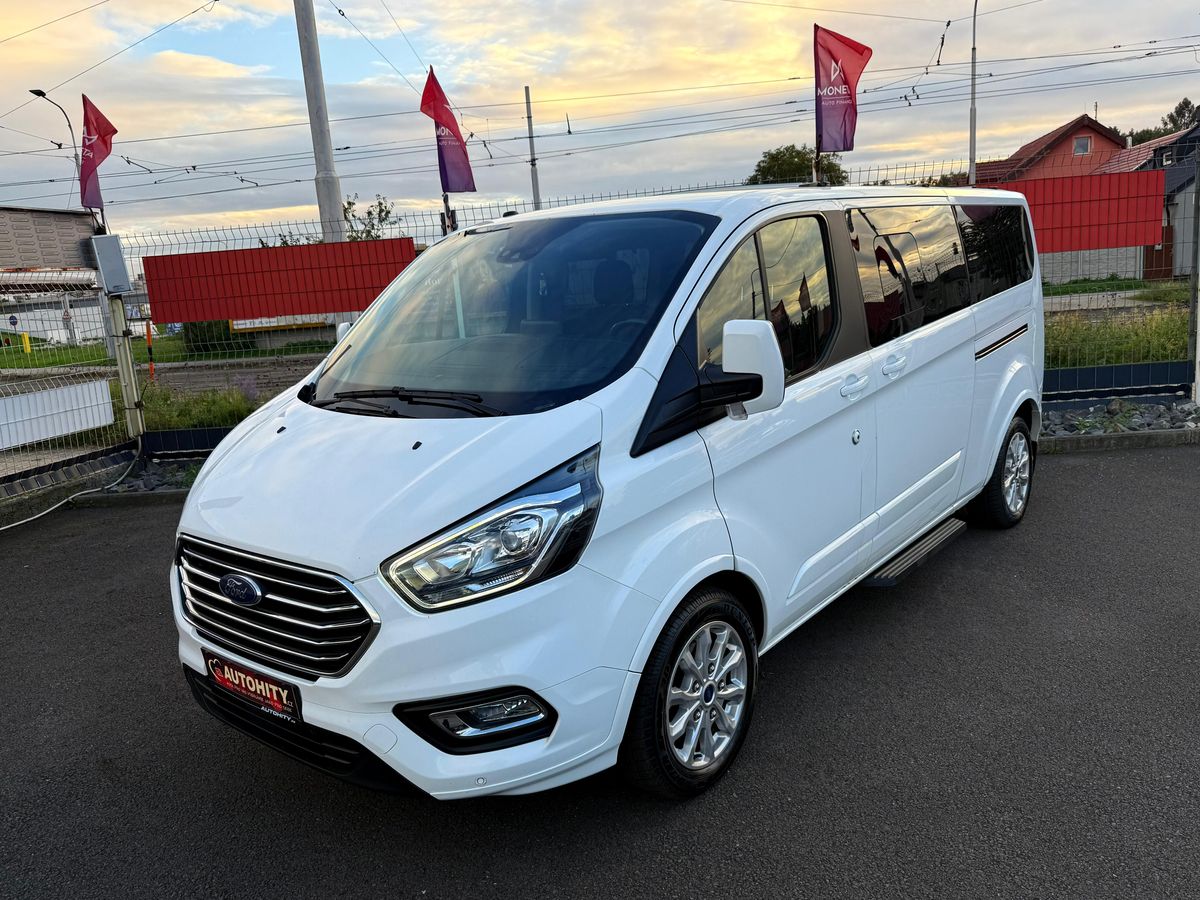 Ford Tourneo Custom 2.0 TDCi Titanium L2, ČR, 1.M