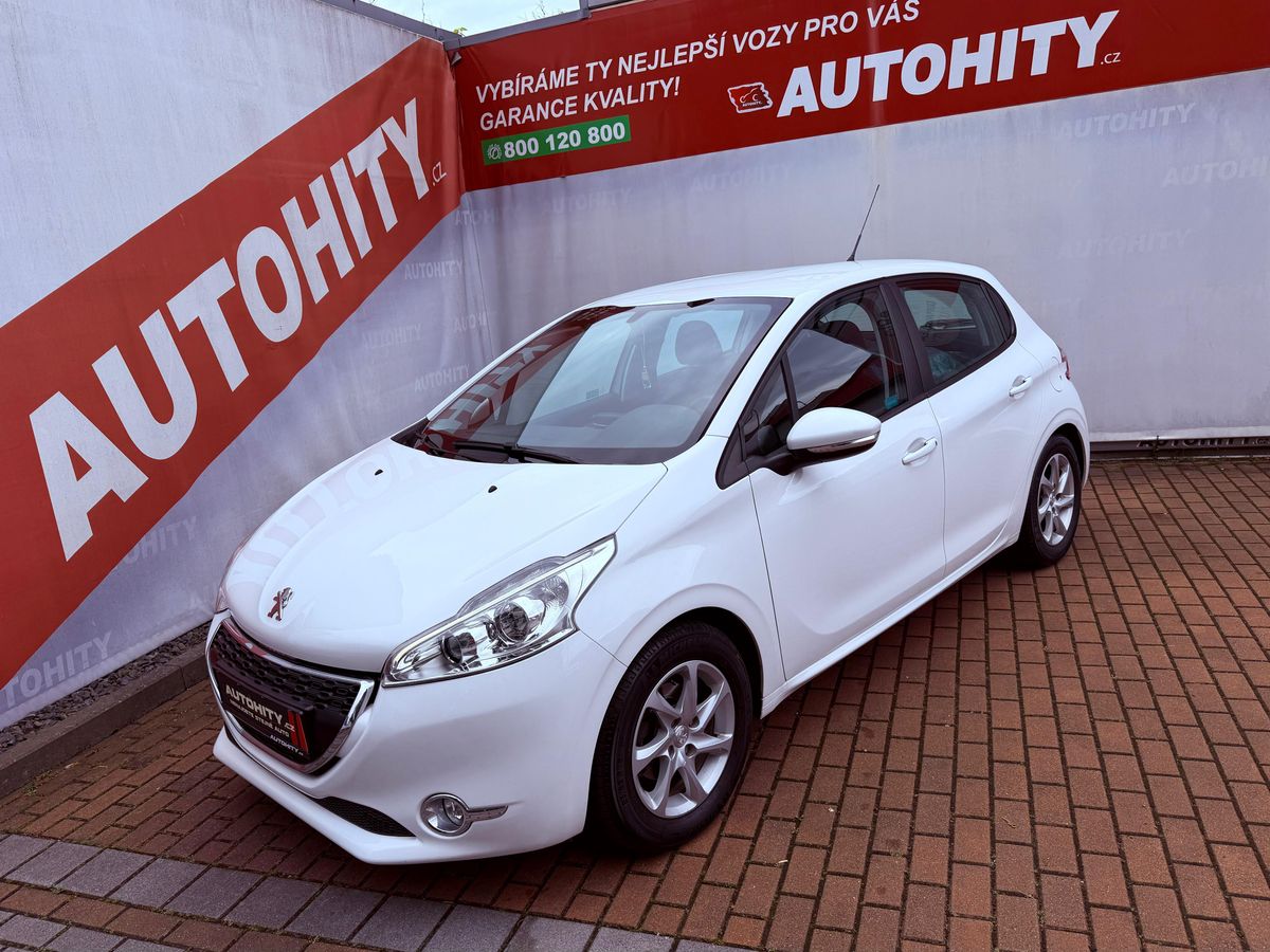 Peugeot 208 1.2 PureTech, ČR, Tažné