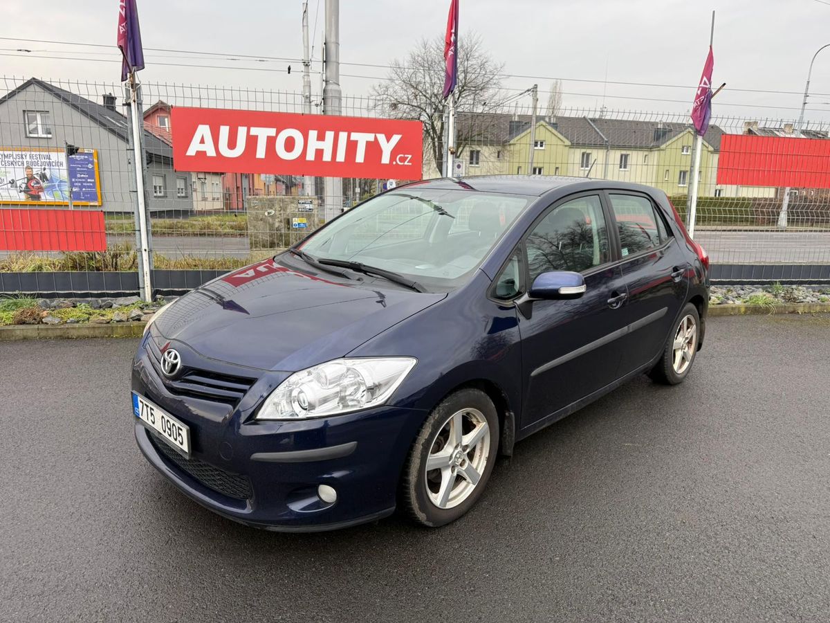 Toyota Auris 1.6 Valvematic, ČR, 1.Maj