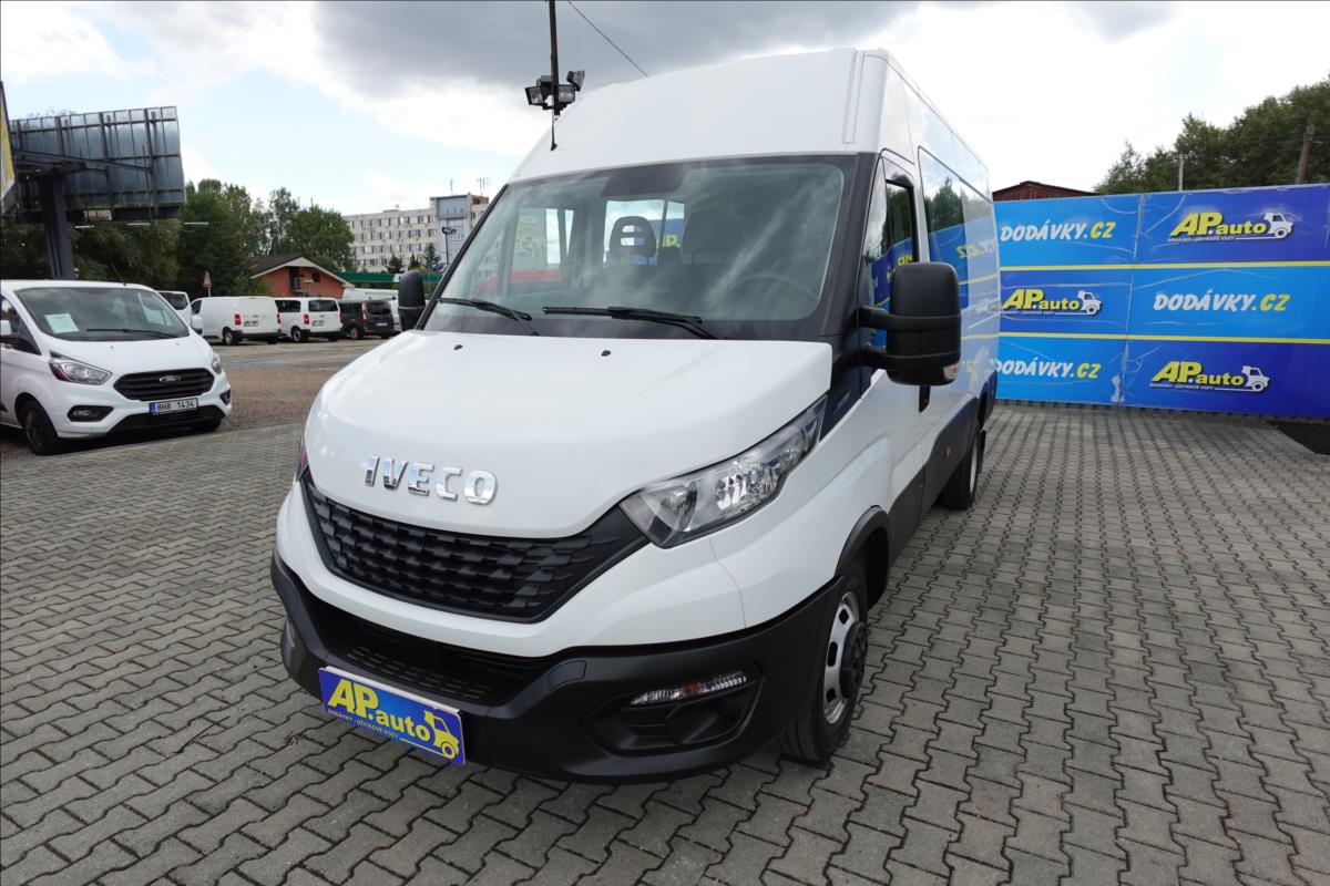 Iveco Daily 2,3 HPT 35C14 7MÍST L2H2 KLIM