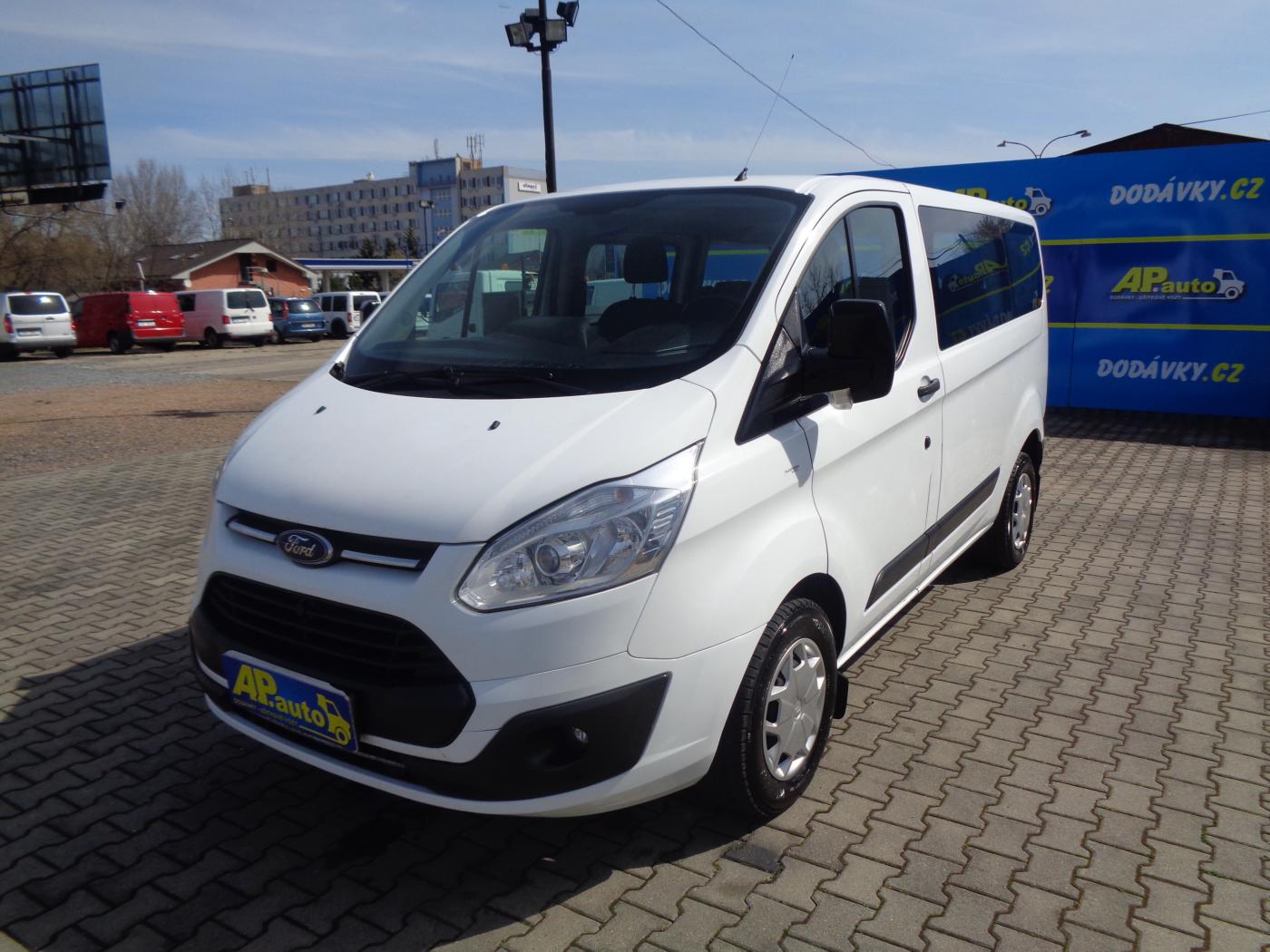 Ford Transit Custom 2,0 TDCI L1H1 8MÍST BUS KLIMA