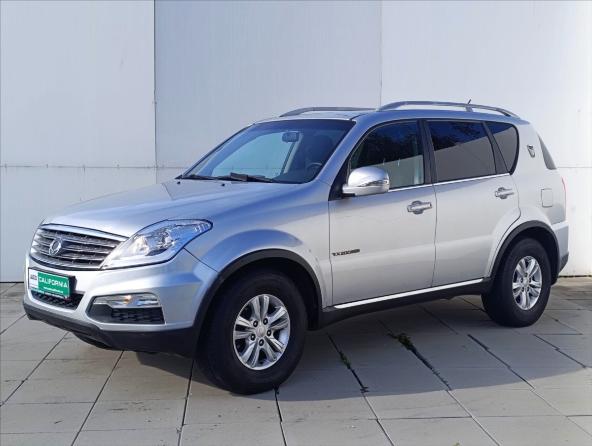 SsangYong Rexton 2,0 RX200 7MÍST TEMPOMAT