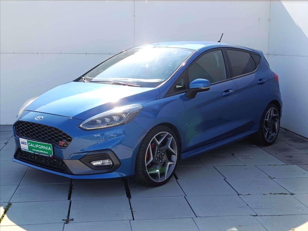 Ford Fiesta 1,5 ST 147kW Kamera Navi Recar