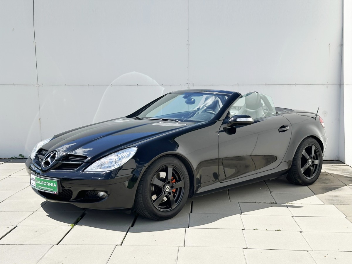 Mercedes-Benz SLK 3,0 3,0i 170kW Kůže Xenon