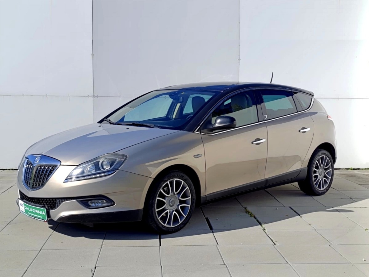 Lancia Delta 1,6 JTD Automat,Aut.klima,Kůže