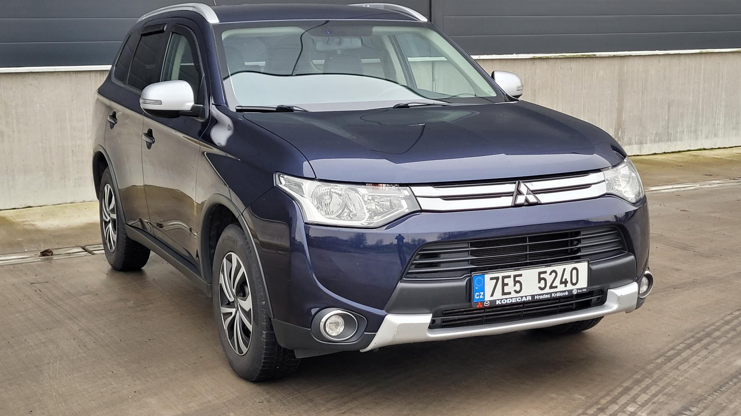 Mitsubishi Outlander 2,2DI-D 4x4 AUTOMAT