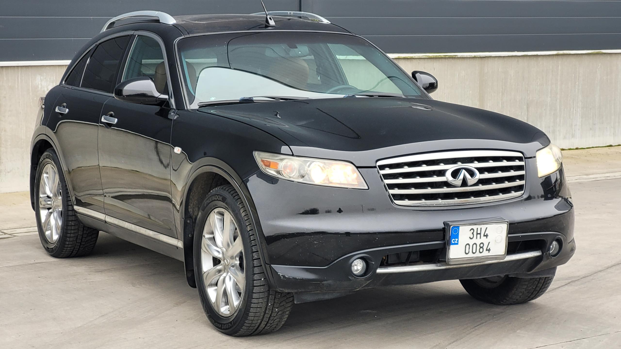 Infiniti FX45 4,5i V8