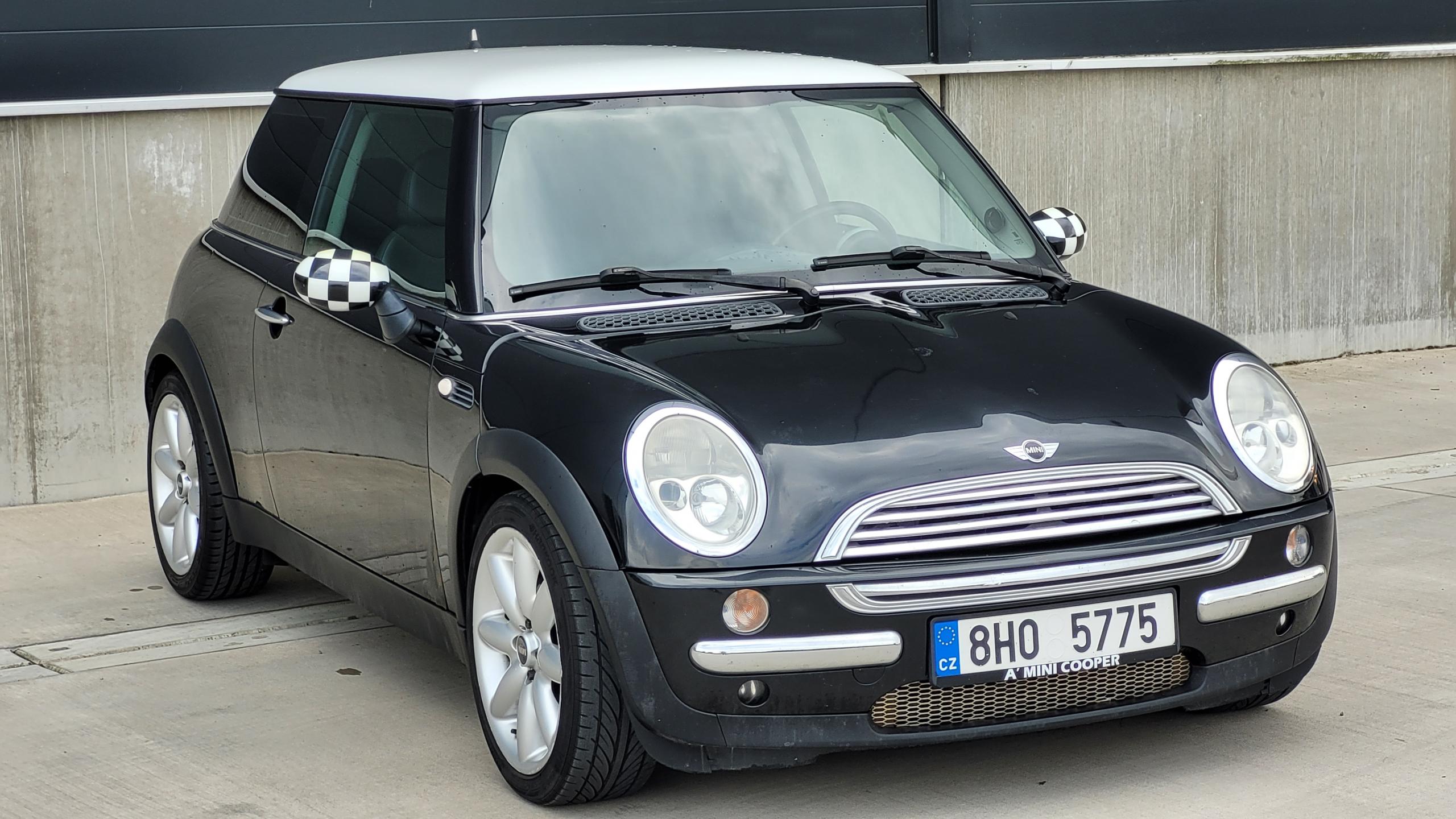 Mini Cooper 1,6i 85kw