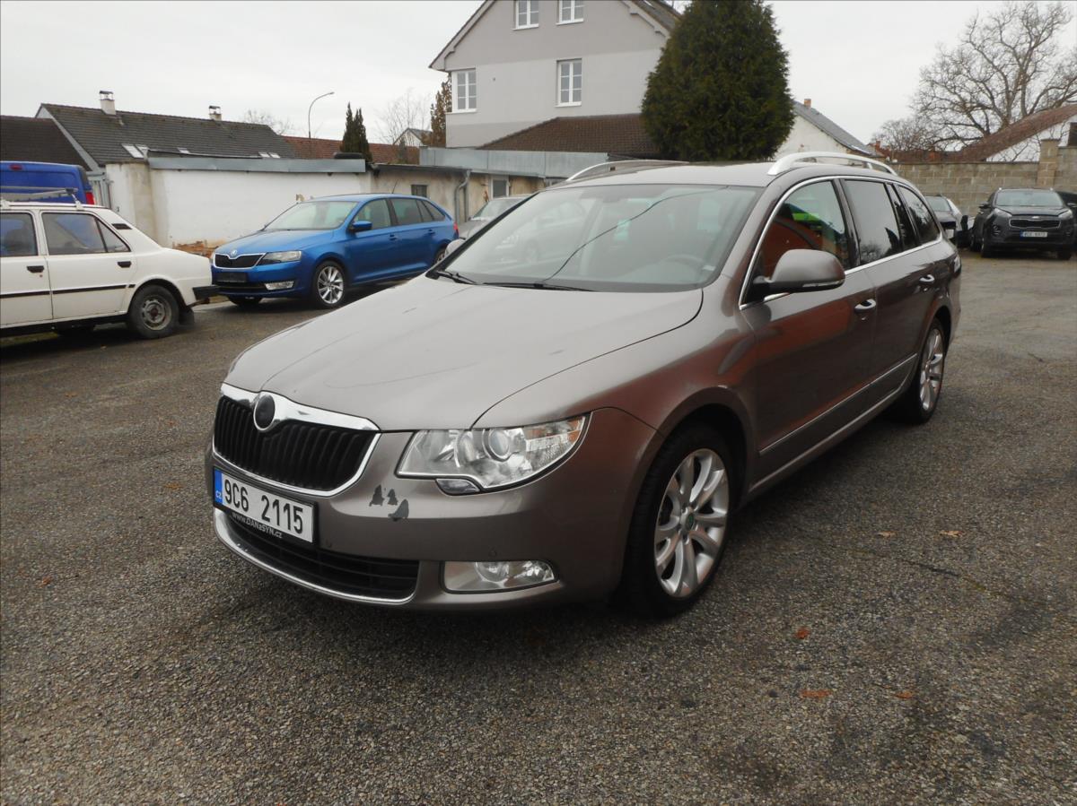 Škoda Superb 2,0 TDi DSG