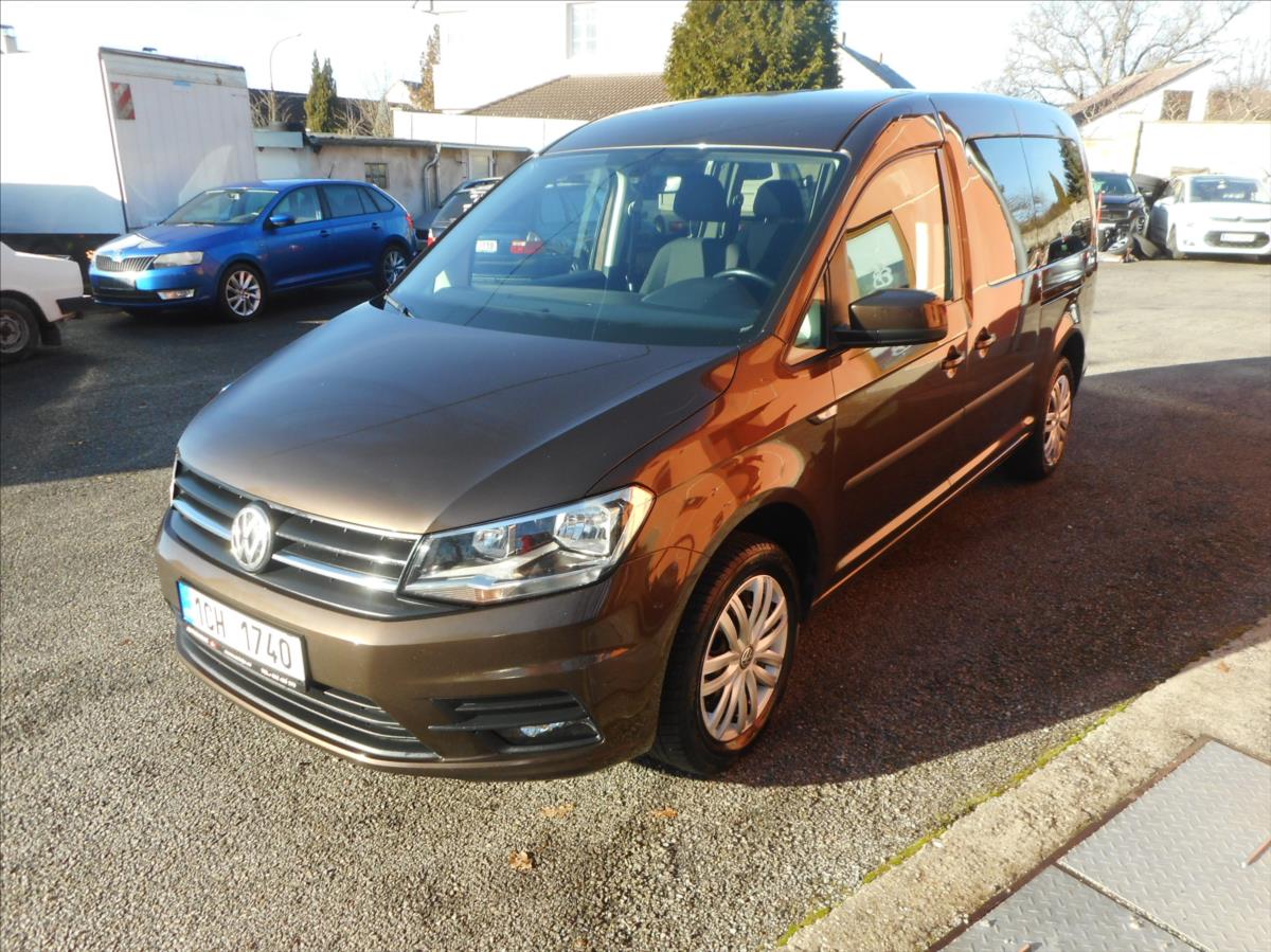 Volkswagen Caddy 2,0 TDi MAXI 7 MÍST ČR