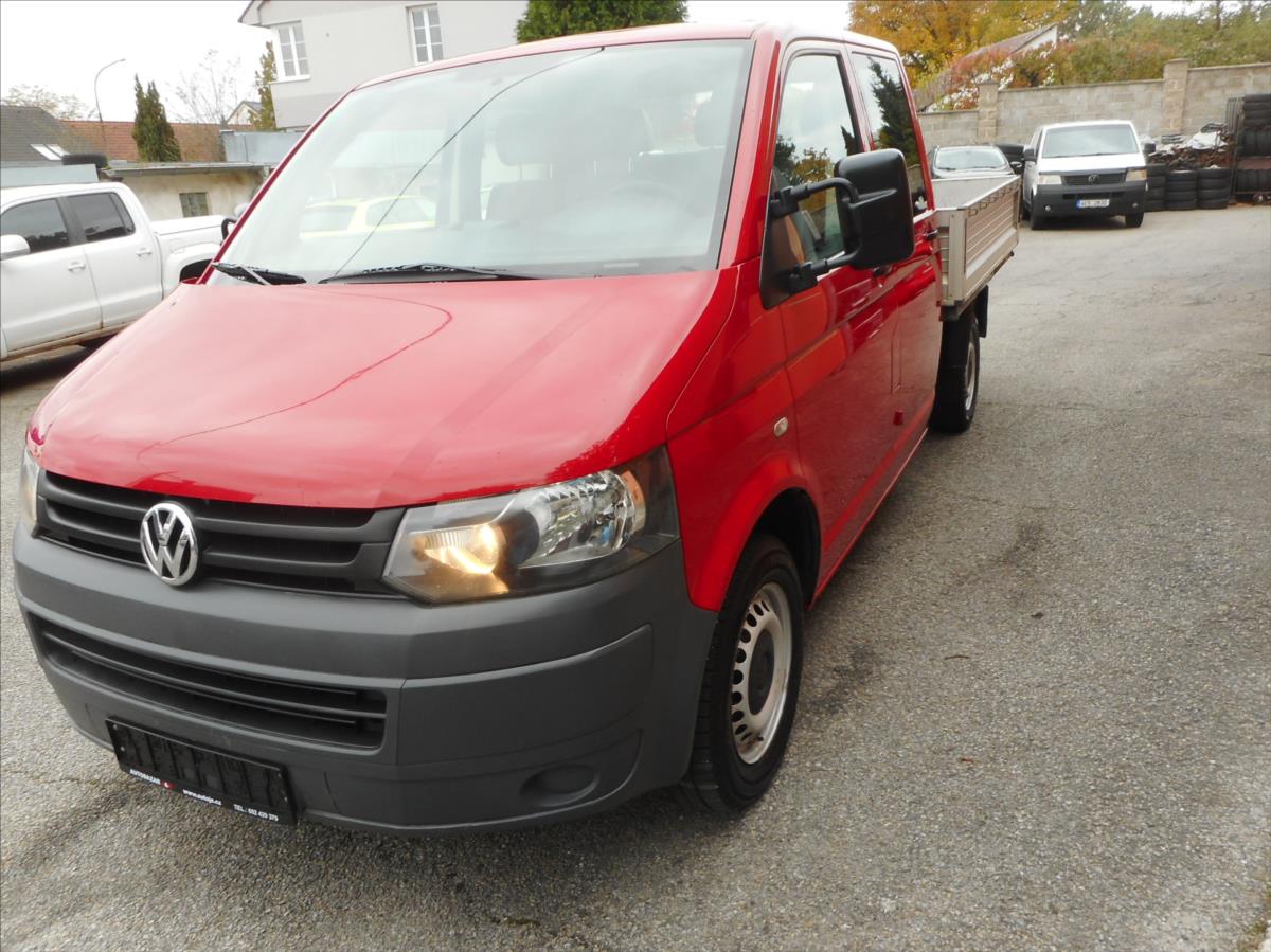 Volkswagen Transporter 2,0 TDi 6 Míst