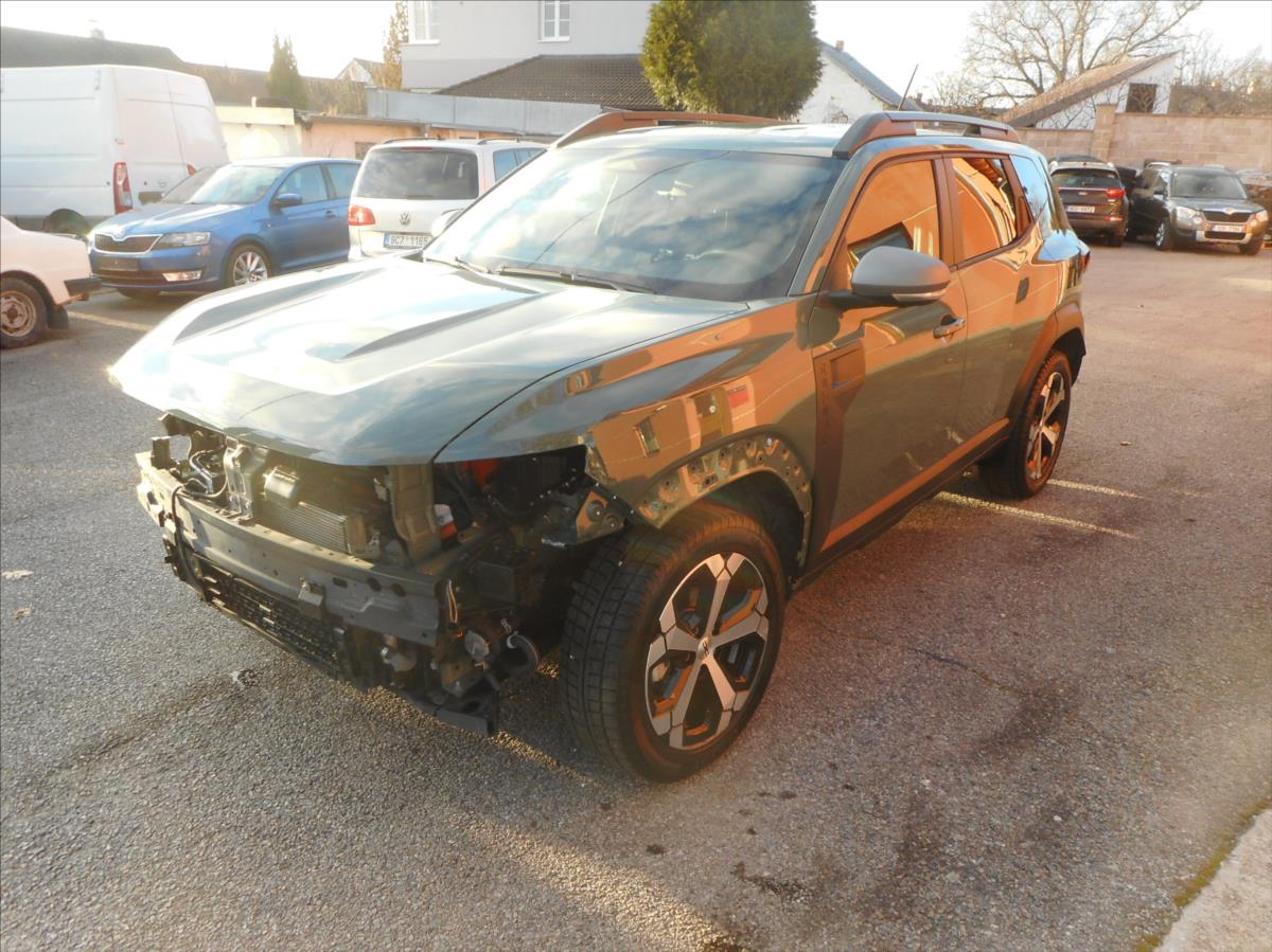 Dacia Duster 1,6 Hybrid Poškozená přední čá