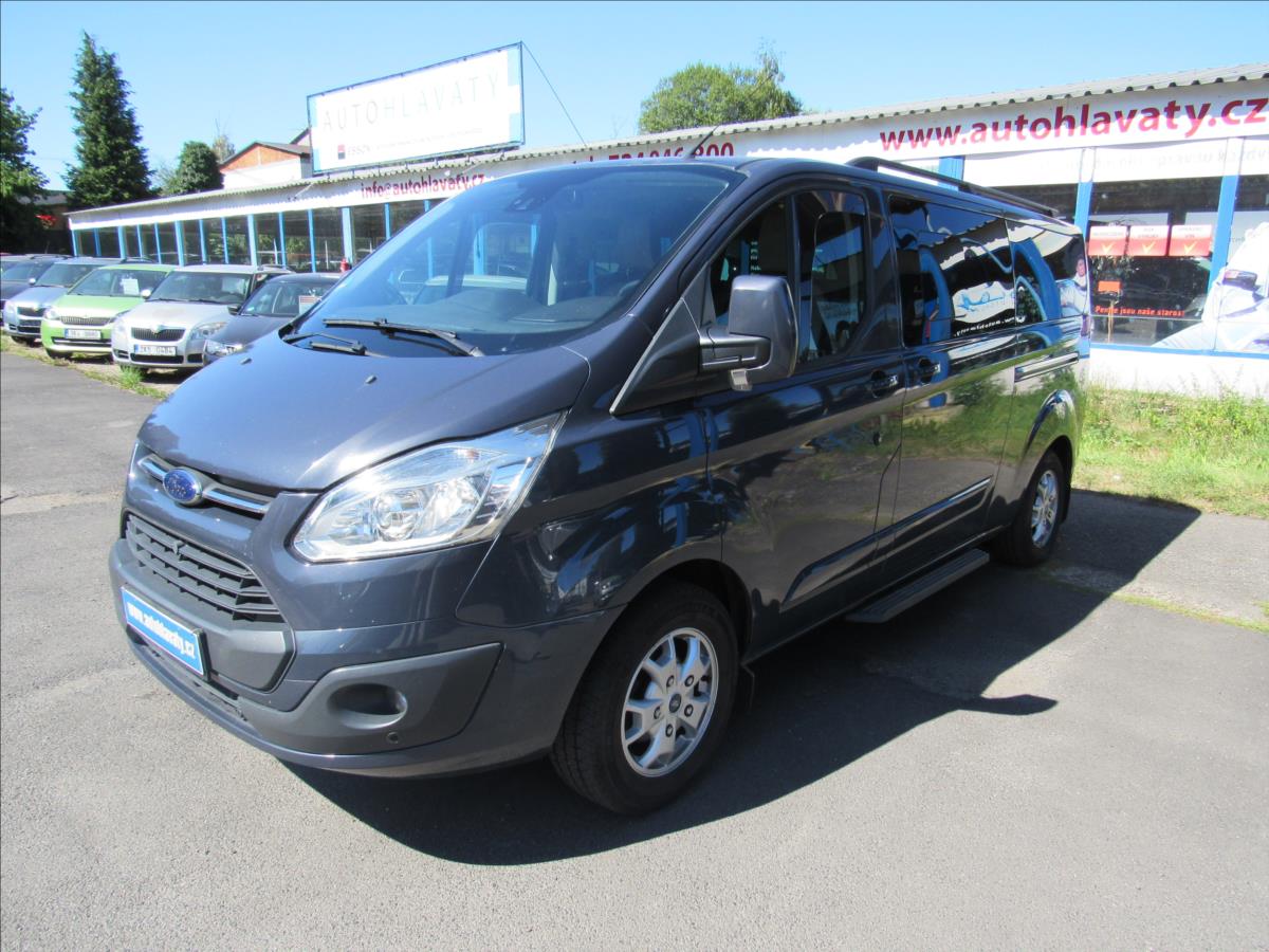 Ford Tourneo Custom 2,2 TDCi 114kW 9 míst