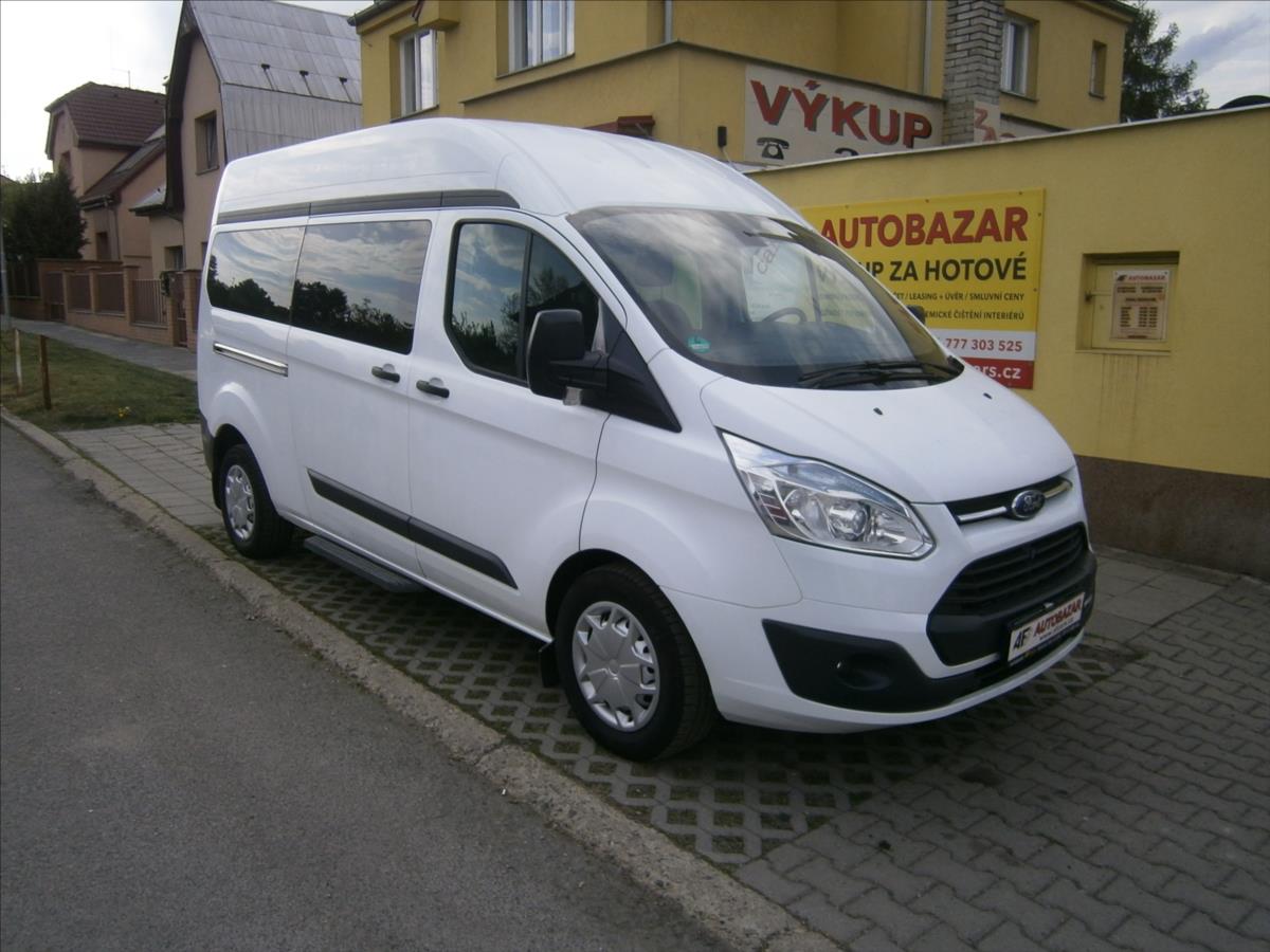 Ford Transit Custom 2,2 TDCI L2H2 KLIMA 9 MÍST